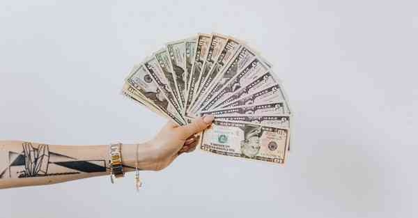 专升本四川统考英语作文